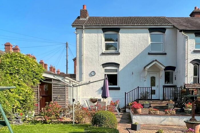 3 Bedroom Semi-Detached House For Sale In South Street, Asfordby Hill, LE14