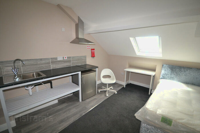 Studio To Rent In Birkin Avenue, Radford, NG7