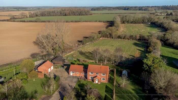 4 Bedroom Detached House For Sale In Brickfield Cottages, Norwich Road, Stibbard, Fakenham NR21