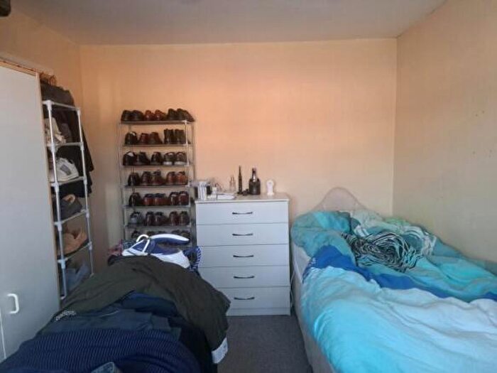 3 Bedroom End Of Terrace House For Sale In Townley Gardens, Birmingham, B6