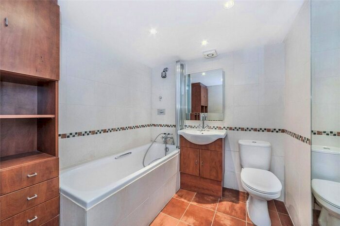 1 Bedroom Flat To Rent In Warrington Crescent, Little Venice, W9