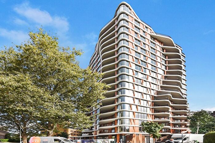 2 Bedroom Flat To Rent In Triptych Bankside, London, SE1