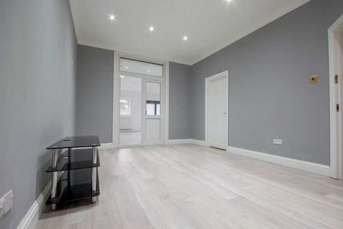 5 Bedroom Semi-Detached House To Rent In Coniston Gardens, London, IG4