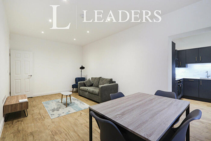2 Bedroom Apartment To Rent In Liberty House, Bank Street, S1