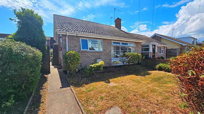 2 Bedroom Semi-Detached Bungalow For Sale In Veronica Green, Gorleston, NR31