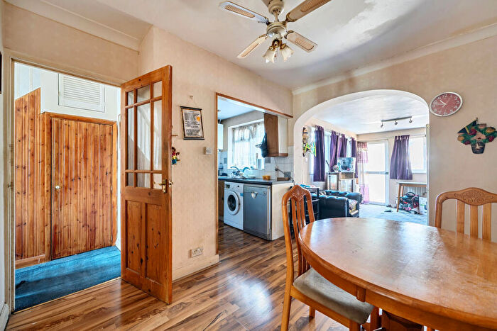 4 Bedroom Terraced House For Sale In Whitefriars Avenue, Harrow, HA3
