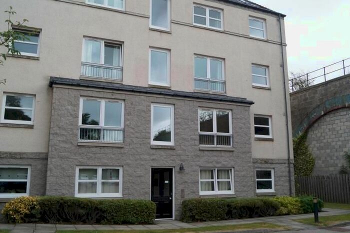 2 Bedroom Flat To Rent In South College Street, Aberdeen, AB11