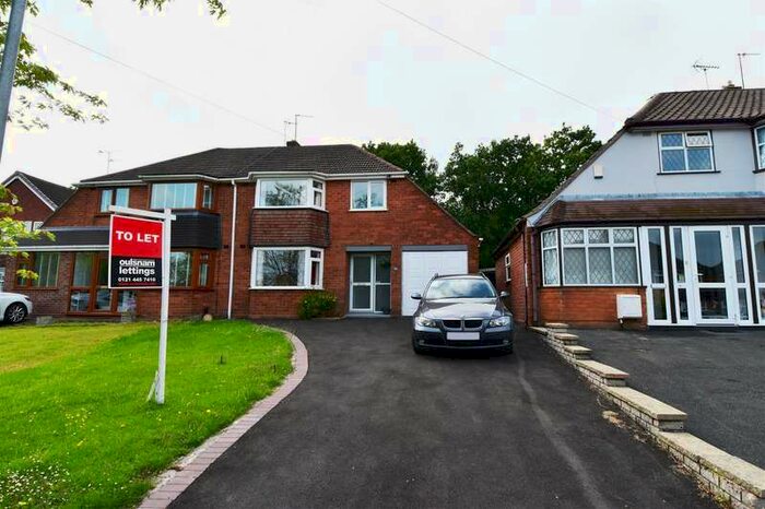 3 Bedroom Semi-Detached House To Rent In Romsley Close, Rednal, Birmingham, Worcestershire, B45