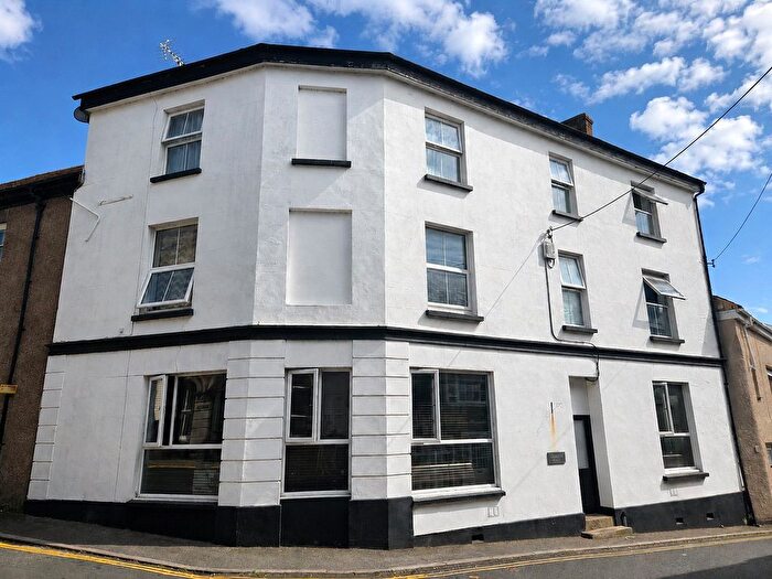 2 Bedroom Flat For Sale In Grenville House, Stratton, Bude, Cornwall, EX23