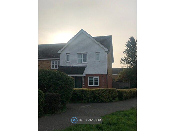 3 Bedroom End Terrace House To Rent In Helsinki Way, Dereham, NR19