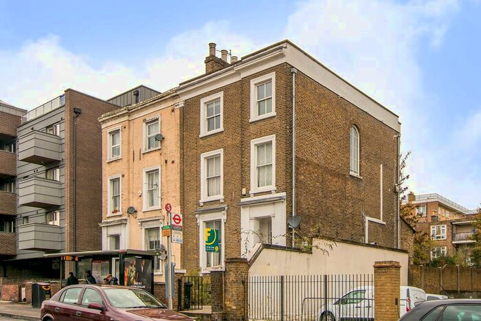 2 Bedroom Flat To Rent In Lea Bridge Road, Clapton, London, E5