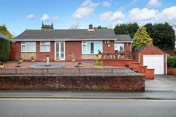 2 Bedroom Bungalow For Sale In Bosworth Road, Swadlincote, DE12