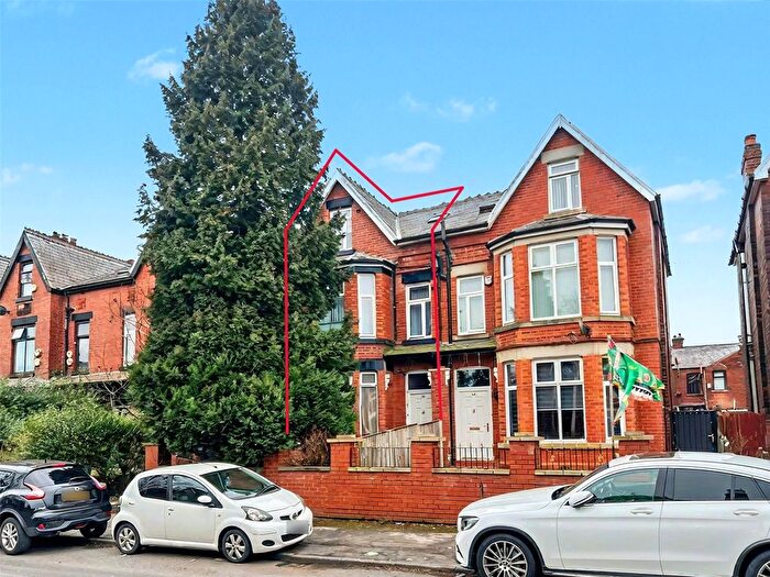 5 Bedroom Semi Detached House For Sale In Bromwich Street, Bolton, Greater Manchester, BL2