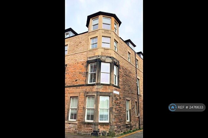 2 Bedroom Flat To Rent In Watson Crescent, Edinburgh, EH11