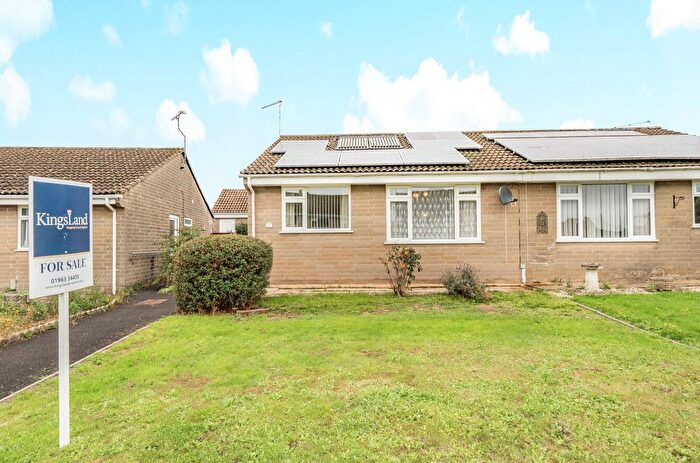 2 Bedroom Bungalow For Sale In Southgate Drive, Wincanton, Somerset, BA9