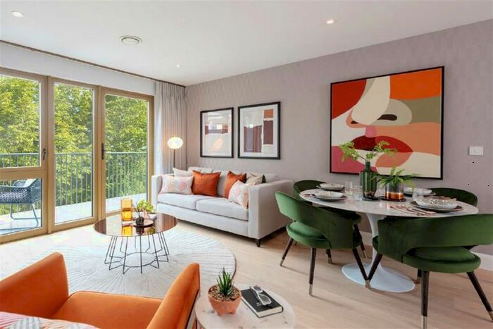 1 Bedroom Flat To Rent In Lily House, Verdo, TW8