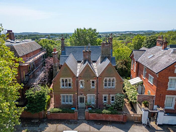 2 Bedroom Flat For Sale In Cavendish Crescent South, The Park, NG7