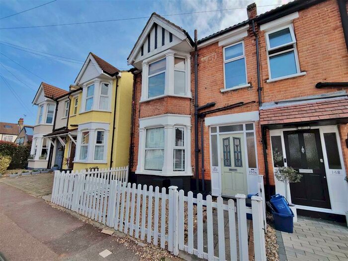 1 Bedroom Flat To Rent In Lymington Avenue, Leigh-On-Sea, Essex, SS9