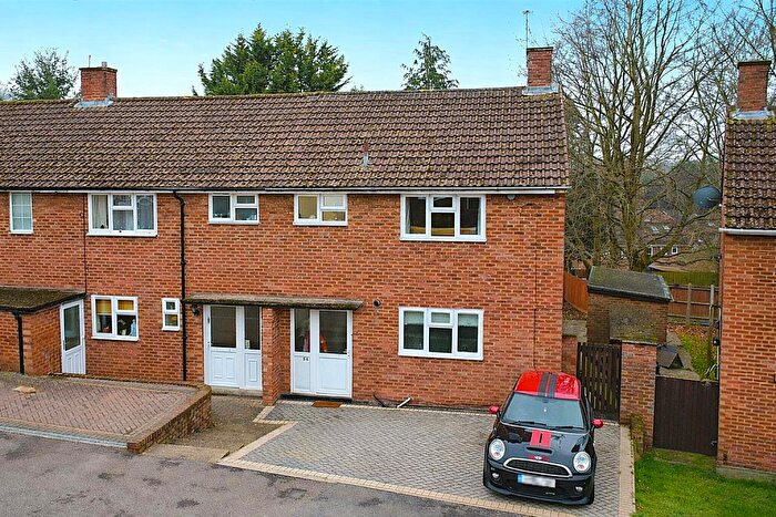 3 Bedroom End Of Terrace House For Sale In Oak Street, Nash Mills, Hemel Hempstead, HP3