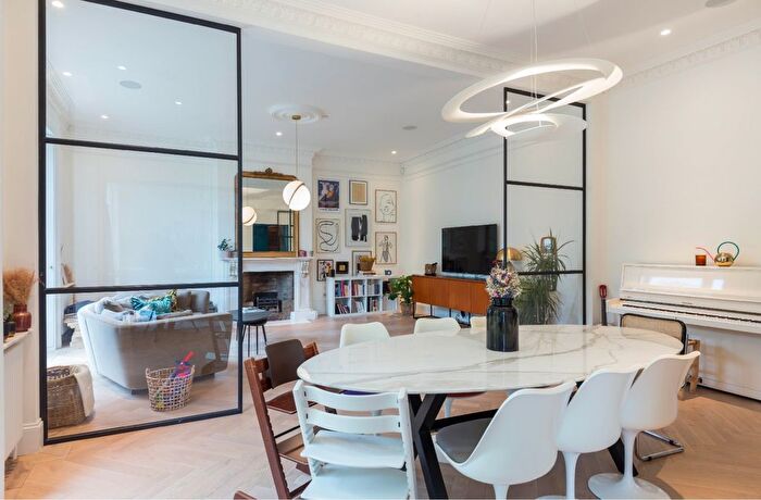 4 Bedroom Flat To Rent In Marlborough Place, London, NW8