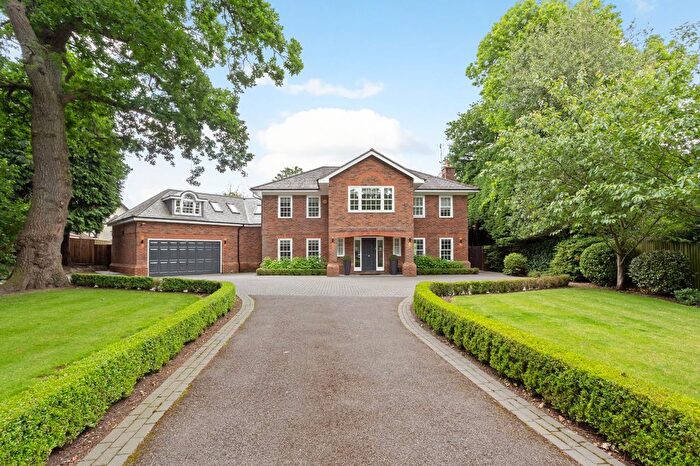 5 Bedroom Detached House For Sale In Truss Hill Road, Sunninghill, Ascot, Berkshire, SL5