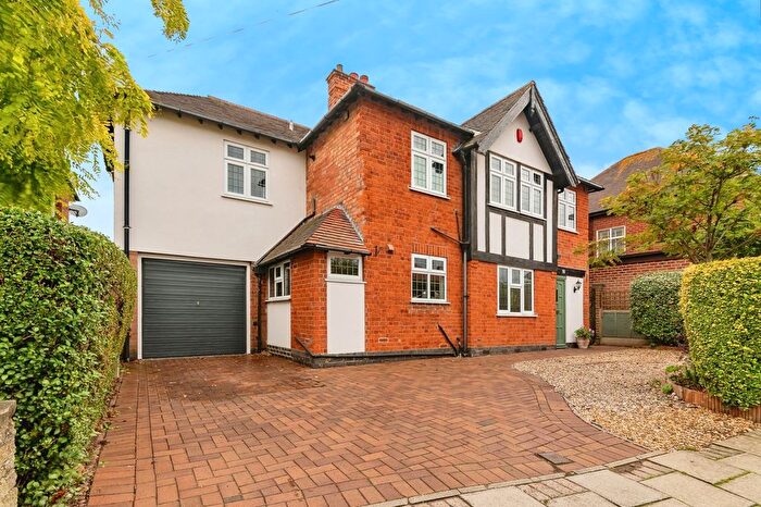 4 Bedroom Detached House For Sale In Stamford Road, West Bridgford, Nottingham, Nottinghamshire, NG2
