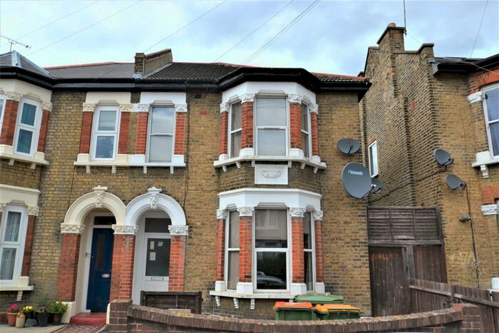 Studio To Rent In Clova Road, London, E7