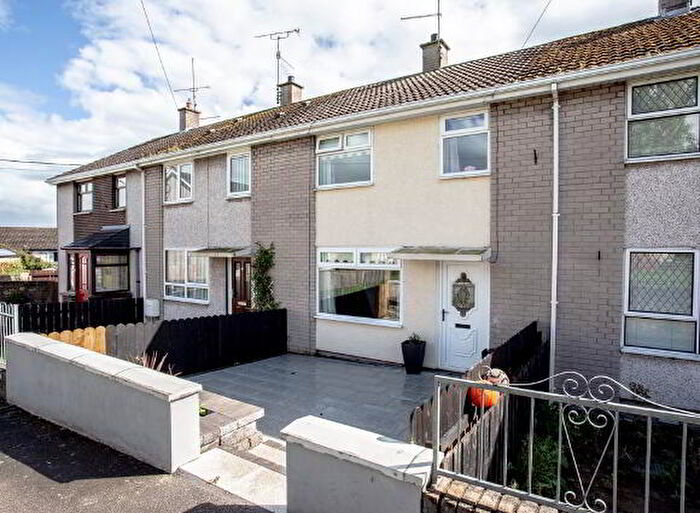 3 Bedroom Mid Terraced House For Sale In Drumbreda Avenue, Armagh, BT61