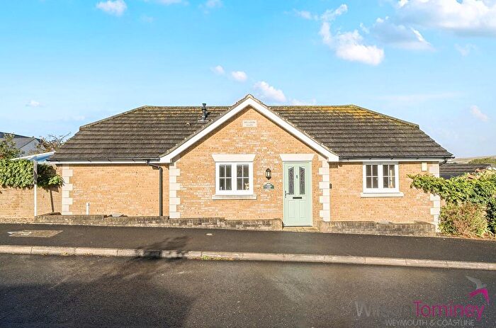 2 Bedroom Bungalow For Sale In Sprague Close, Weymouth, DT3