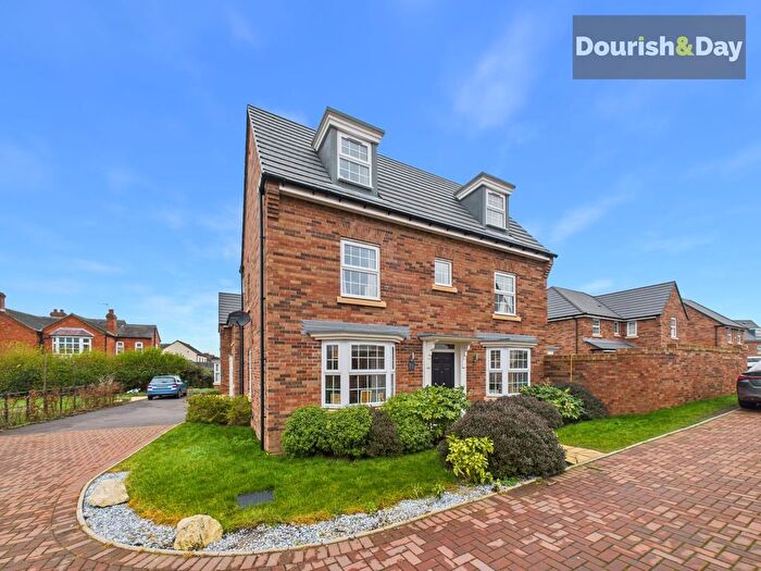 4 Bedroom Detached House For Sale In Orwell Road, Market Drayton, TF9