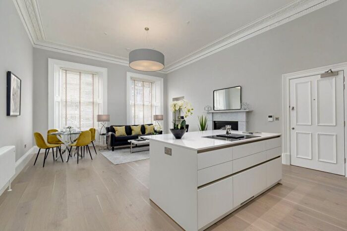 2 Bedroom Flat To Rent In Melville Street, West End, Edinburgh, EH3