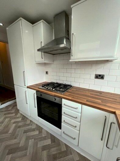 2 Bedroom Terraced House To Rent In Talbot Road, Smethwick, Birmingham, B66