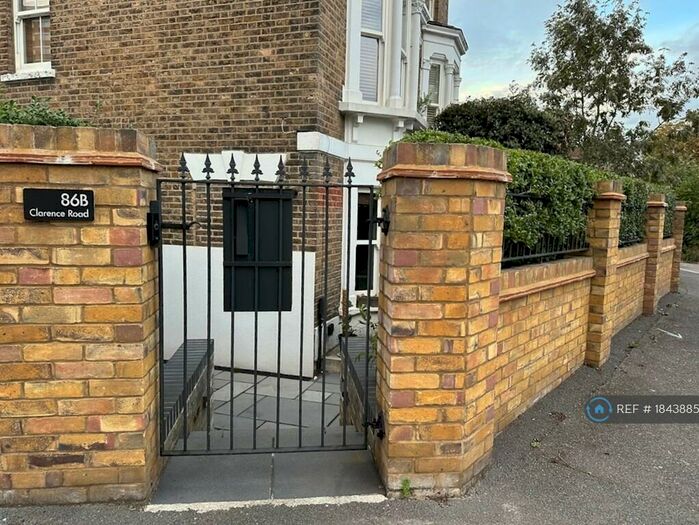 1 Bedroom Flat To Rent In Bowes Park, London, N22