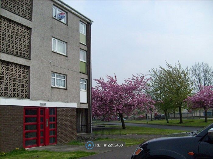 3 Bedroom Flat To Rent In George Court, Hamilton, ML3