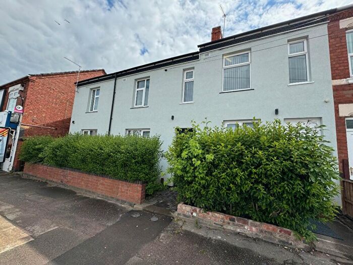 Studio To Rent In Foleshill Road, Coventry, West Midlands, CV6