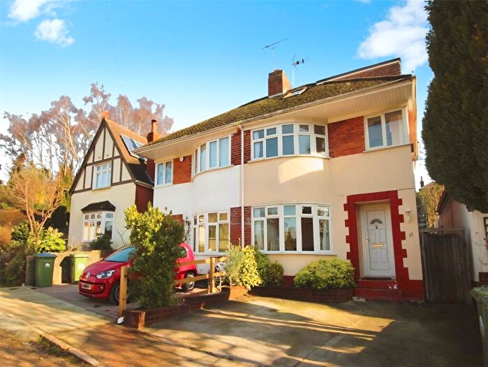 4 Bedroom House To Rent In Hilldown Road, Southampton, Hampshire, SO17