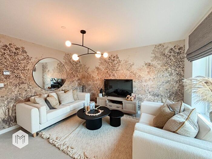 3 Bedroom Detached House For Sale In School Street, Radcliffe, M26