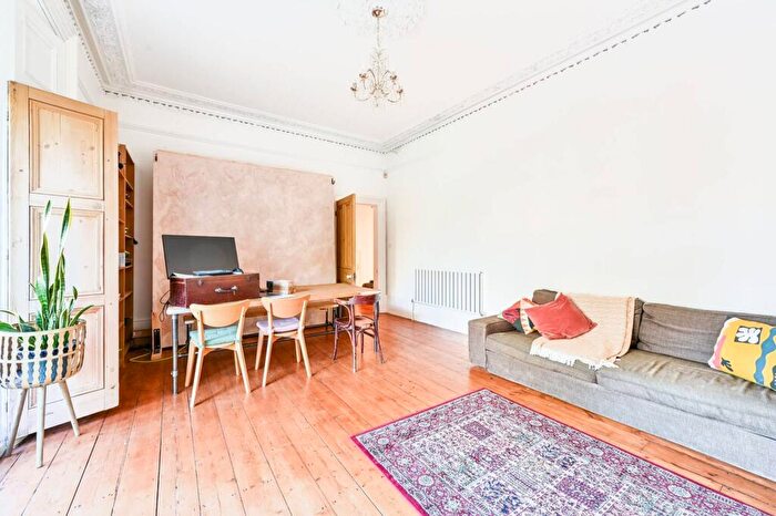 1 Bedroom Flat To Rent In Kidbrooke Park Road, Blackheath, London, SE3