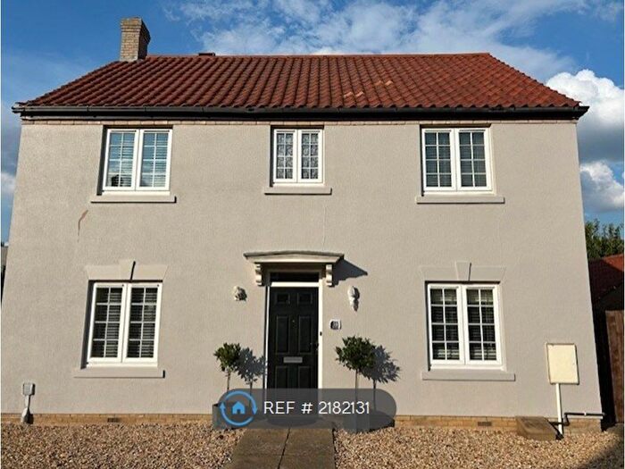 4 Bedroom Detached House To Rent In Hampton Close, Cambridgeshire, PE28