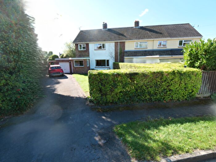 3 Bedroom Semi-detached House To Rent In Roman Hill, Barton, CB23