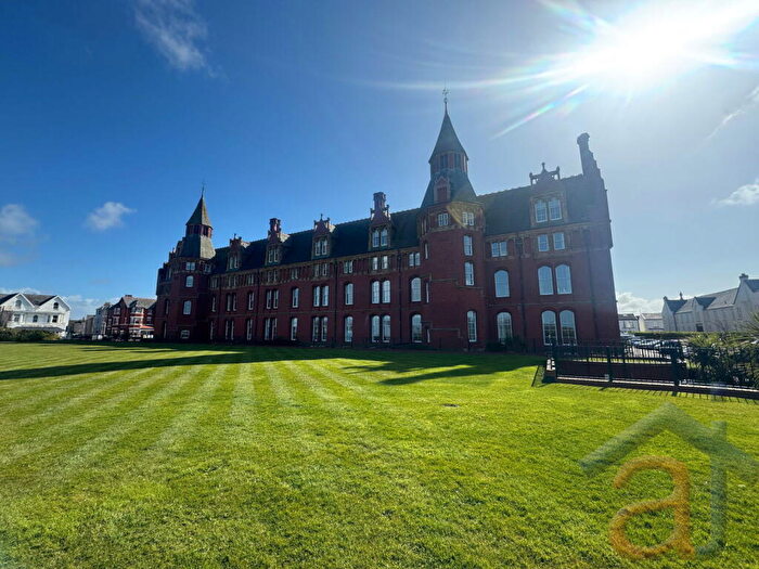 2 Bedroom Apartment For Sale In The Promenade, Southport, PR9