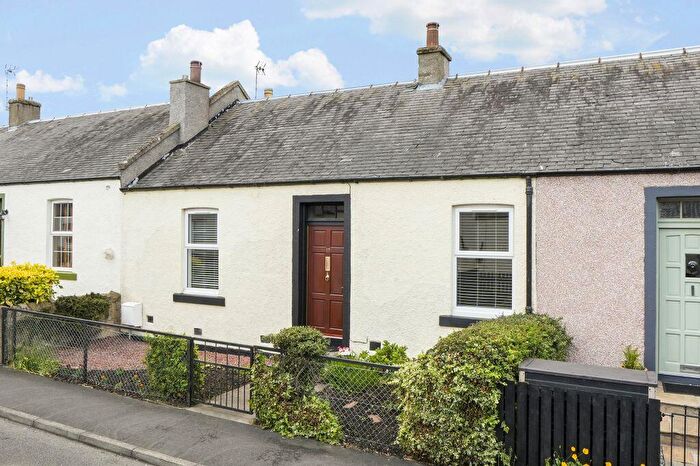 2 Bedroom Terraced House For Sale In Linlithgow Terrace, Ormiston, EH35