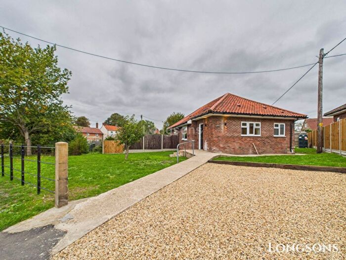 1 Bedroom Semi-Detached Bungalow To Rent In Hills Close, Kings Lynn, PE32