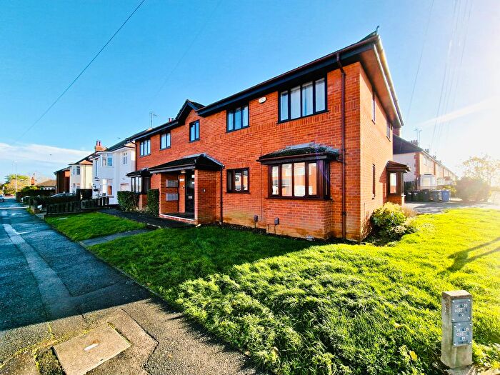 1 Bedroom Flat To Rent In Nunnery Avenue, Rothwell, Kettering, NN14