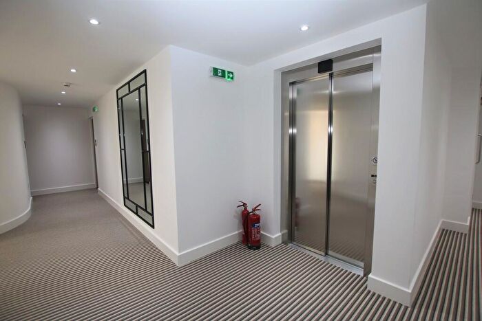 2 Bedroom Apartment For Sale In Stortford Road, Dunmow, CM6