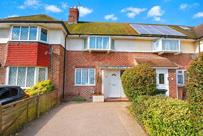 2 Bedroom Terraced House For Sale In Windsor Drive, Ashford, TW15