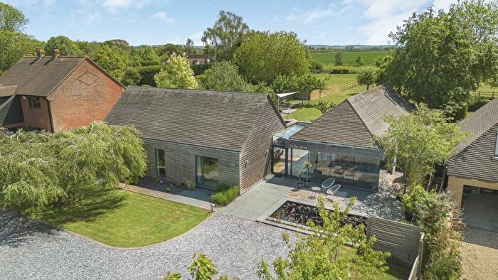 5 Bedroom Detached House For Sale In Roke, Wallingford, OX10