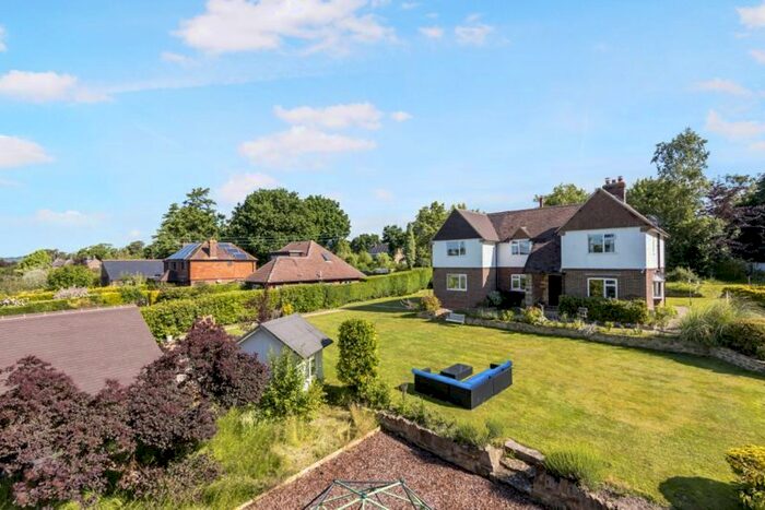 4 Bedroom Property For Sale In Hendal Hill, Groombridge, Tunbridge Wells, TN3