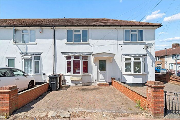 3 Bedroom Terraced House For Sale In Sheppey Road, Dagenham, RM9