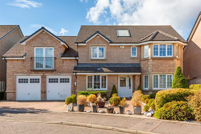 5 Bedroom Detached House For Sale In Crawford Gait, Kirkliston, City Of Edinburgh, EH29